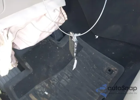 2021 Volvo Xc90 T5 Momentum 7 Passenger z USA, uszkodzony, nr VIN YV4102CKXM1695548